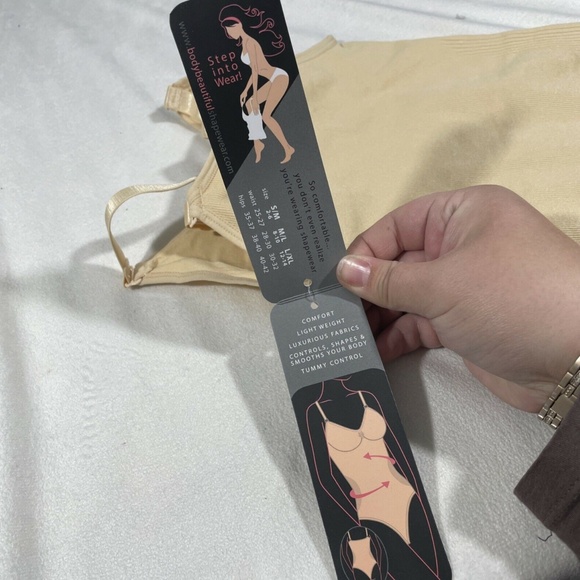 NWT Body‎ Beautiful [ S/M ] Shape Thong Bodysuit with Adjustable Straps - Picture 11 of 12